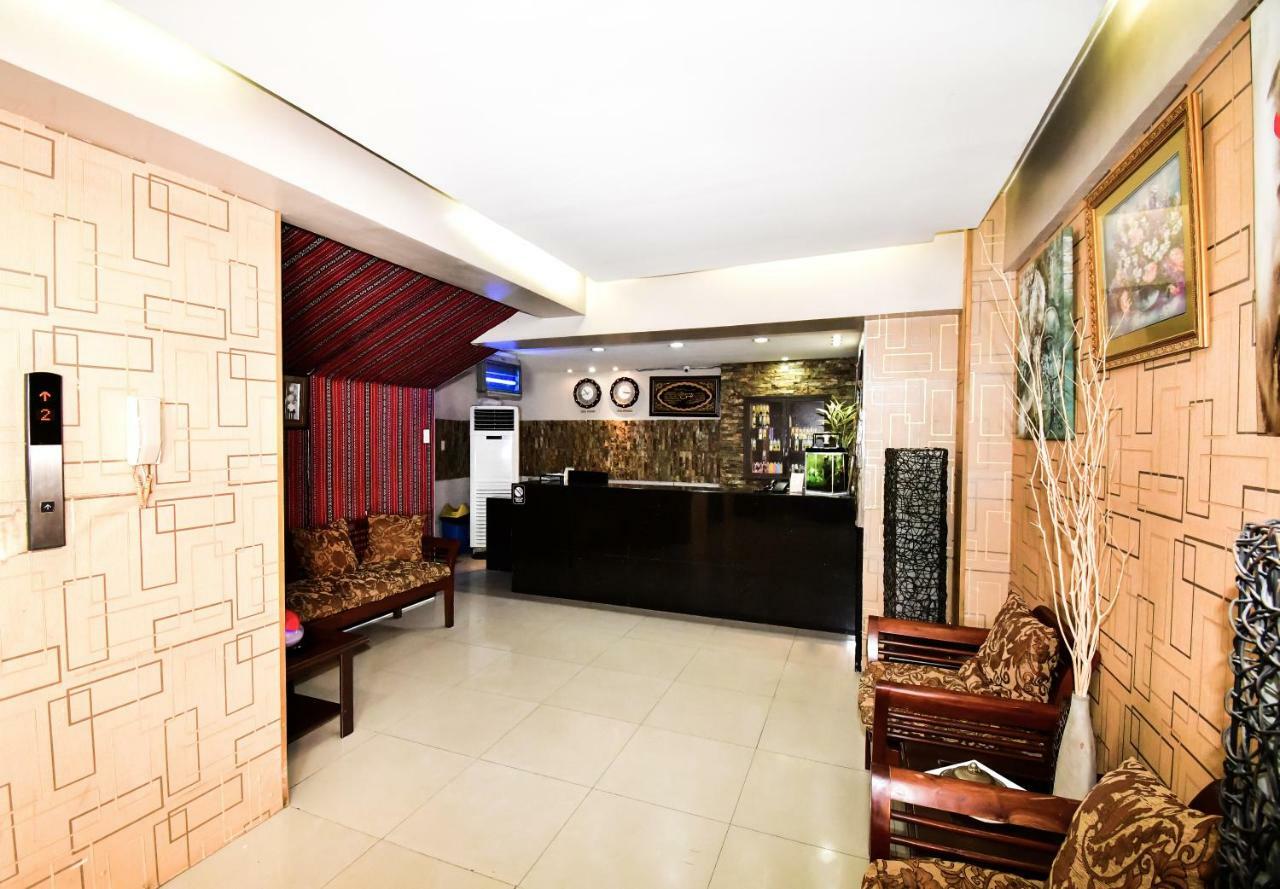 Casa Blanca Apartment Manila Eksteriør bilde